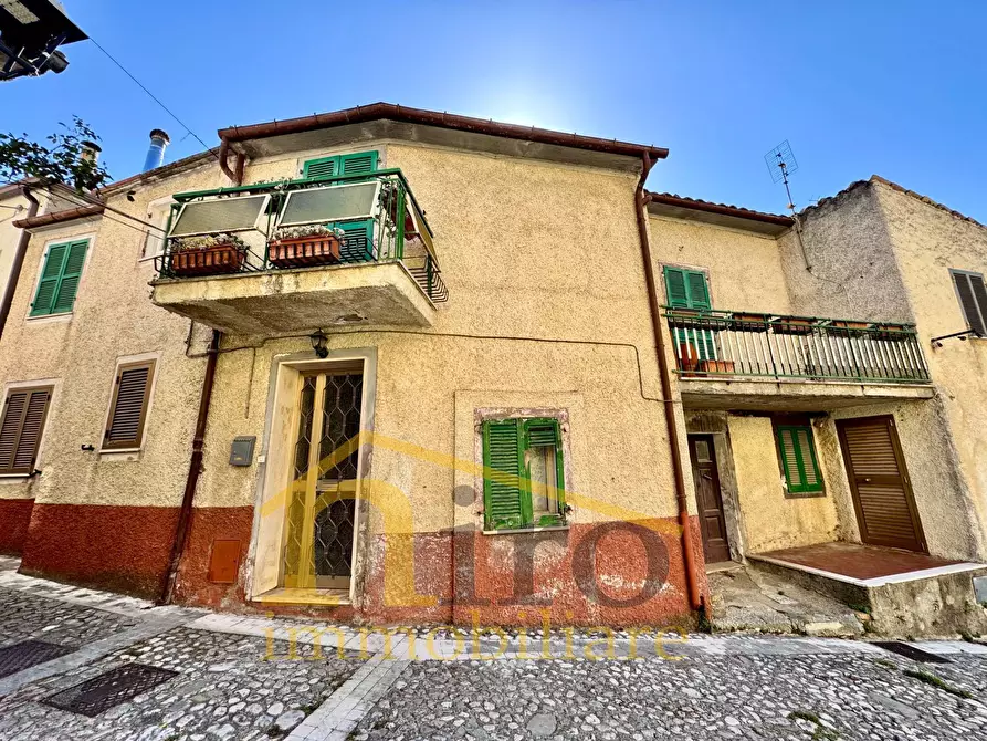 Immagine 1 di Casa indipendente in vendita  in via roma a Carpineto Della Nora
