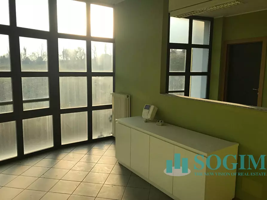 Immagine 6 di Capannone industriale in vendita  in Via Torino 30 a Cantù