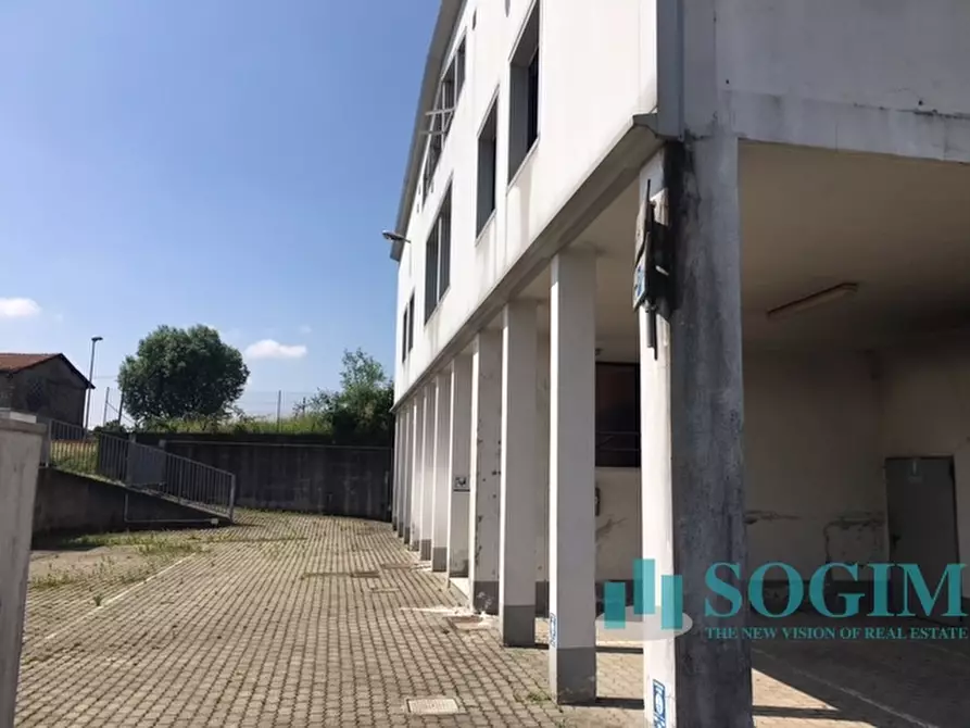 Immagine 23 di Capannone industriale in vendita  in Via Torino 30 a Cantù