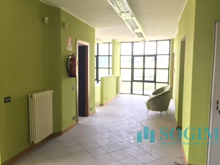 Immagine 28 di Capannone industriale in vendita  in Via Torino 30 a Cantù