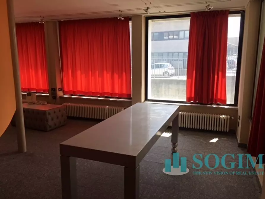 Immagine 38 di Capannone industriale in vendita  in Via Torino 30 a Cantù