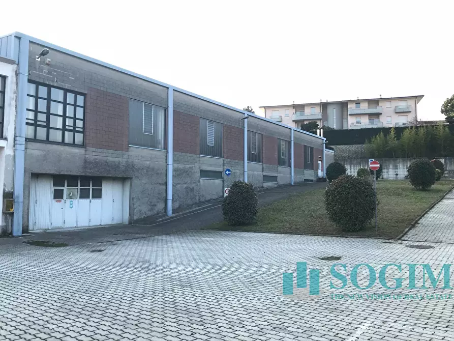 Immagine 46 di Capannone industriale in vendita  in Via Torino 30 a Cantù