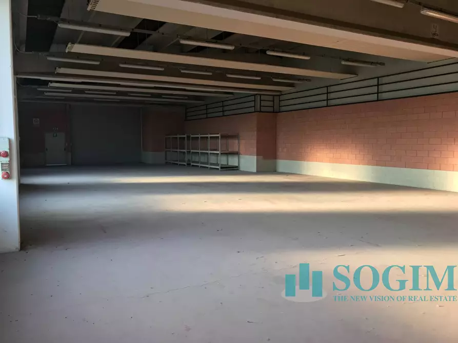 Immagine 63 di Capannone industriale in vendita  in Via Torino 30 a Cantù