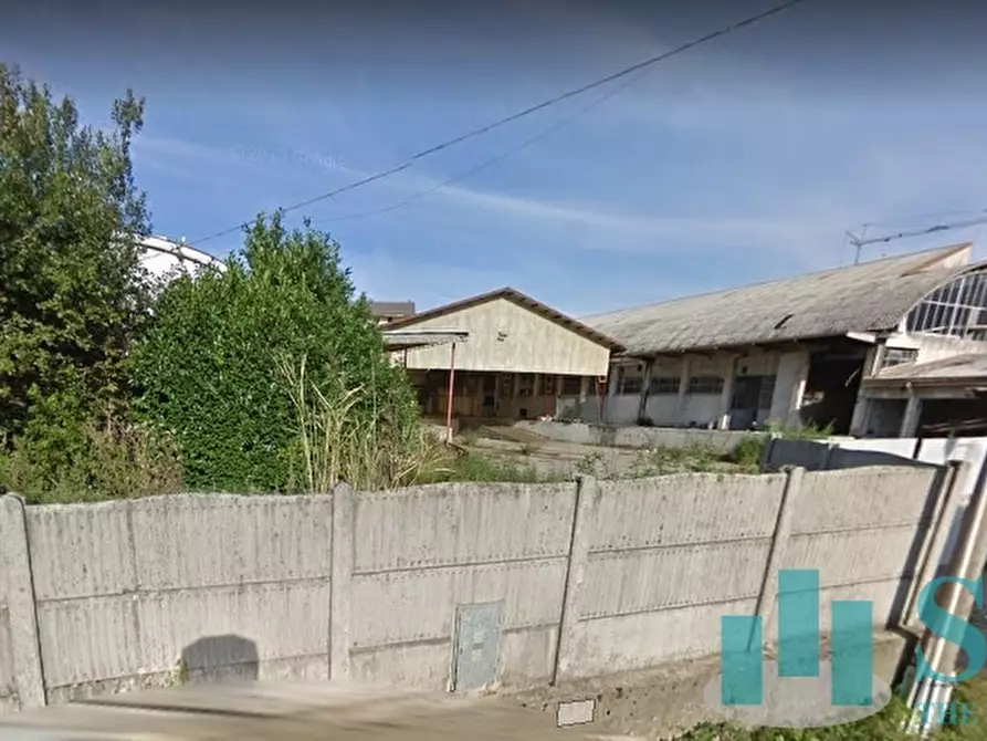 Immagine 2 di Capannone industriale in vendita  in via Torino 28 a Cantù