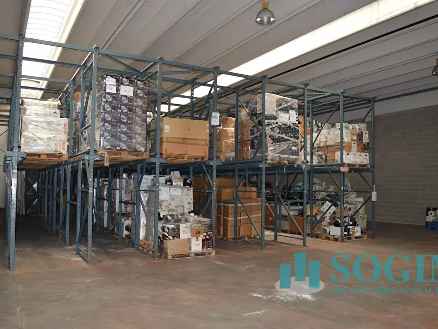 Immagine 18 di Capannone industriale in vendita  in Via Torino 53/55 a Olgiate Comasco