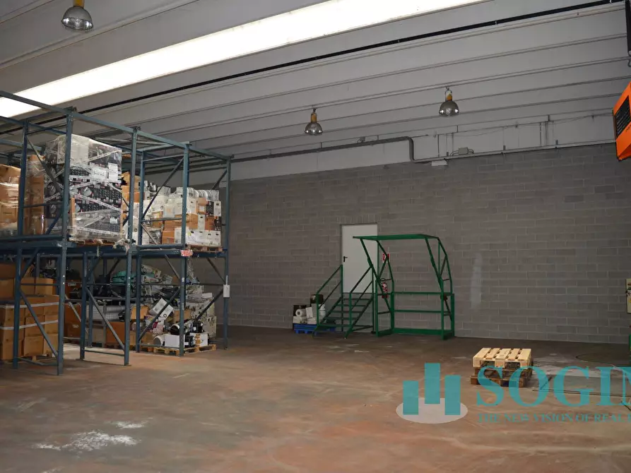 Immagine 19 di Capannone industriale in vendita  in Via Torino 53/55 a Olgiate Comasco