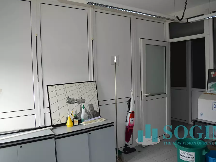 Immagine 26 di Capannone industriale in vendita  in Via Torino 53/55 a Olgiate Comasco