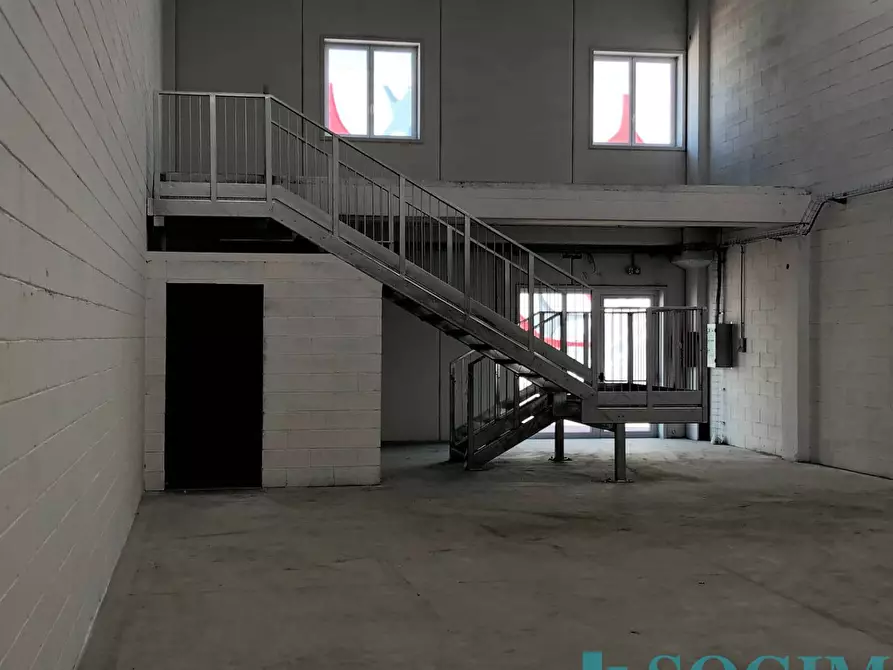 Immagine 4 di Capannone industriale in affitto  in VIA ITALIA a Busnago