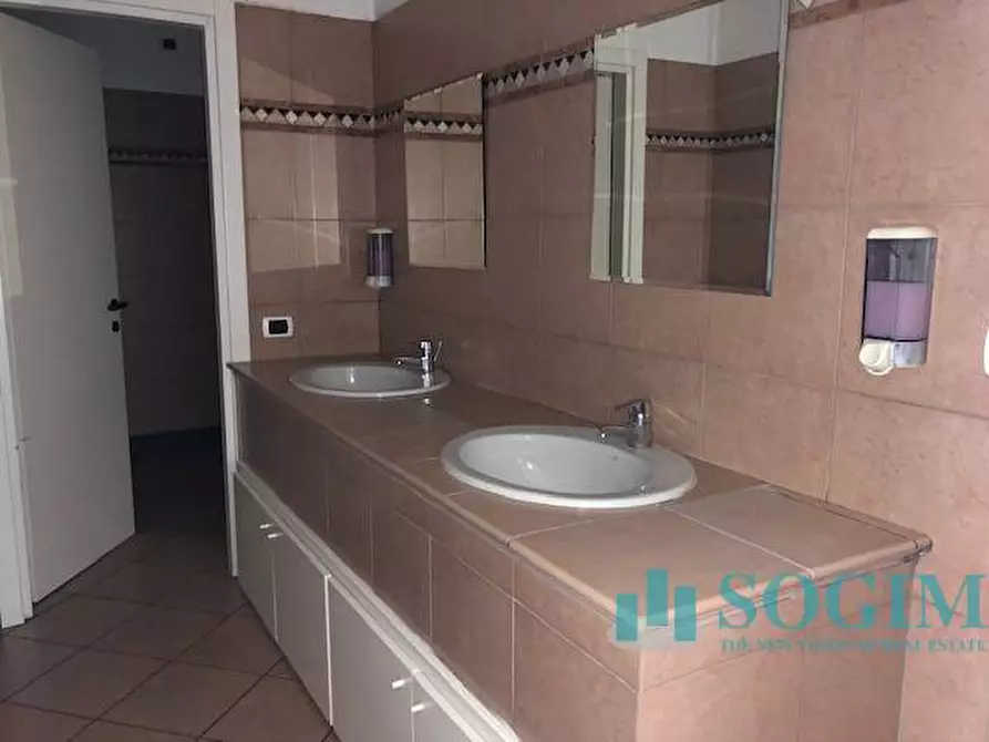 Immagine 10 di Capannone industriale in affitto  in VIA ITALIA a Busnago