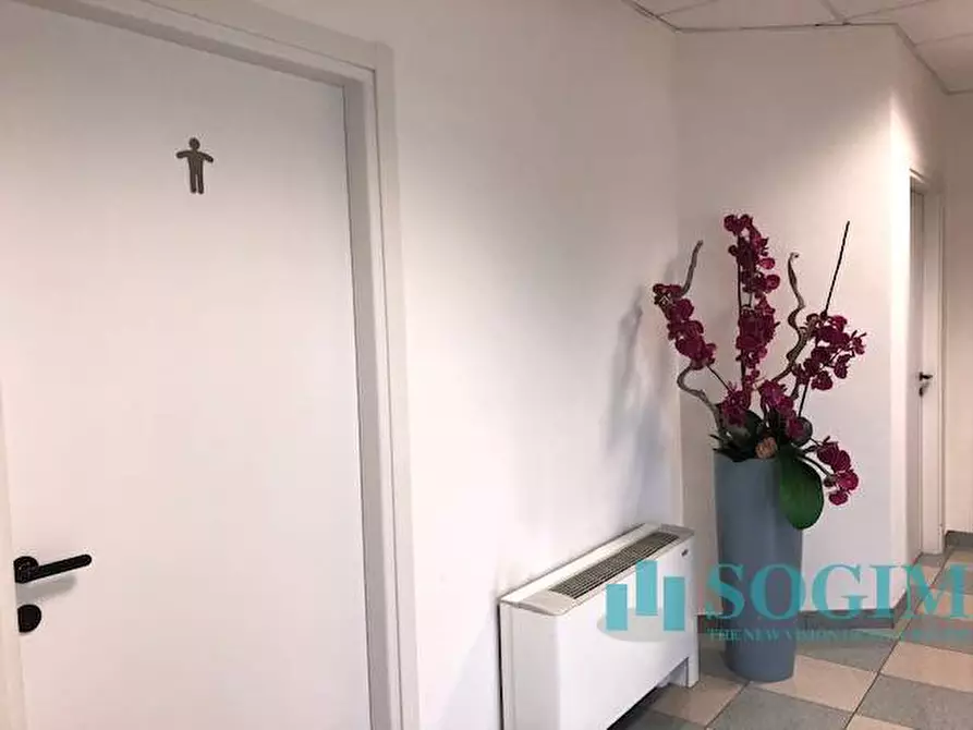 Immagine 11 di Capannone industriale in affitto  in VIA ITALIA a Busnago