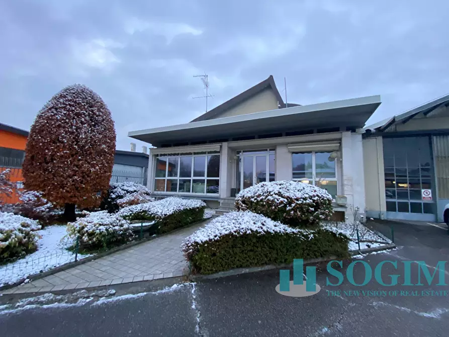 Immagine 9 di Capannone industriale in vendita  in Via Anglieri a Cantù