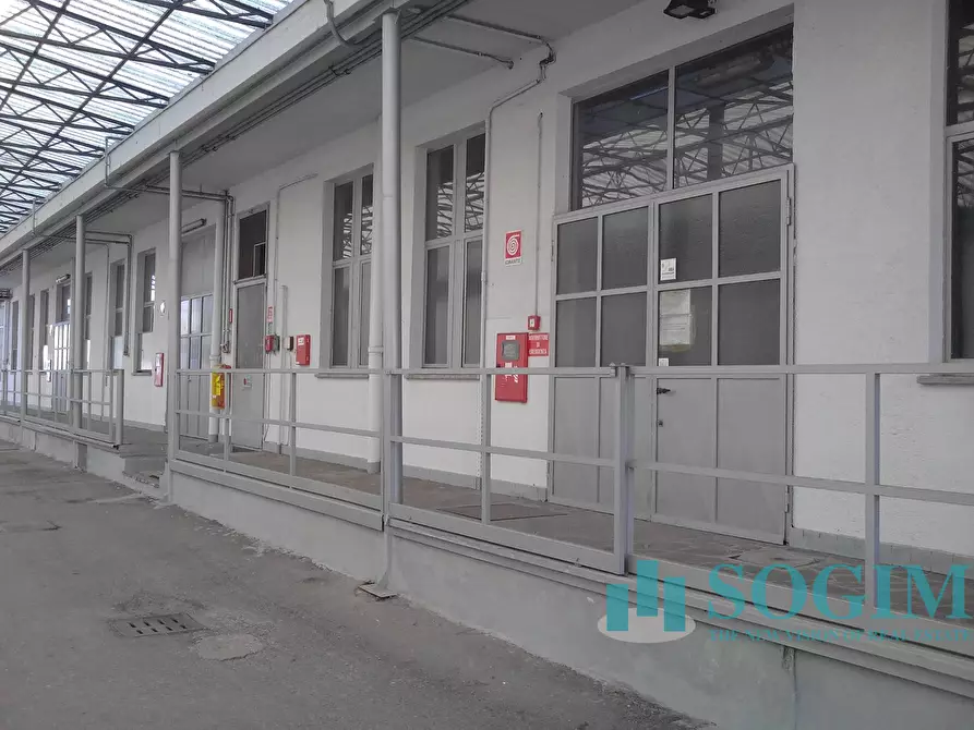 Immagine 8 di Magazzino in affitto  a Settimo Milanese