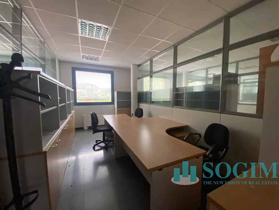 Immagine 12 di Ufficio in affitto  in Via Como 214 a Cantù