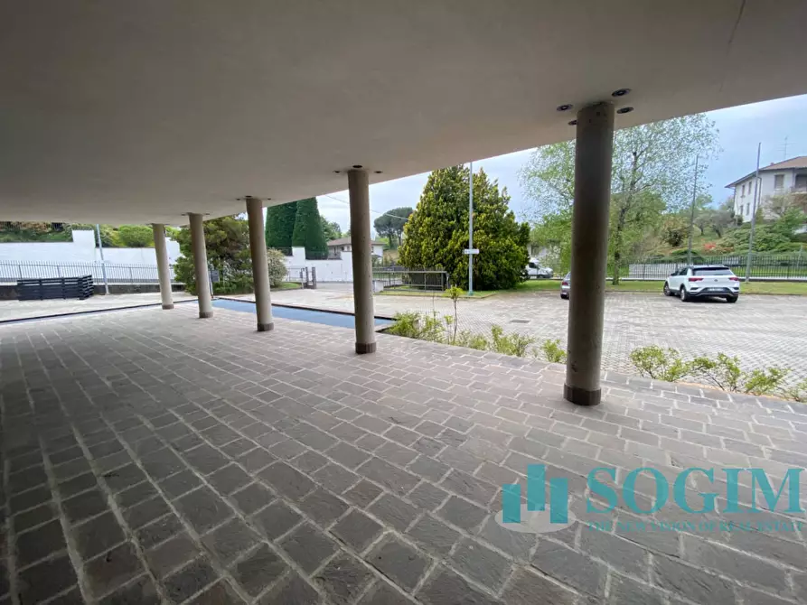 Immagine 45 di Ufficio in affitto  in Via Como 214 a Cantù