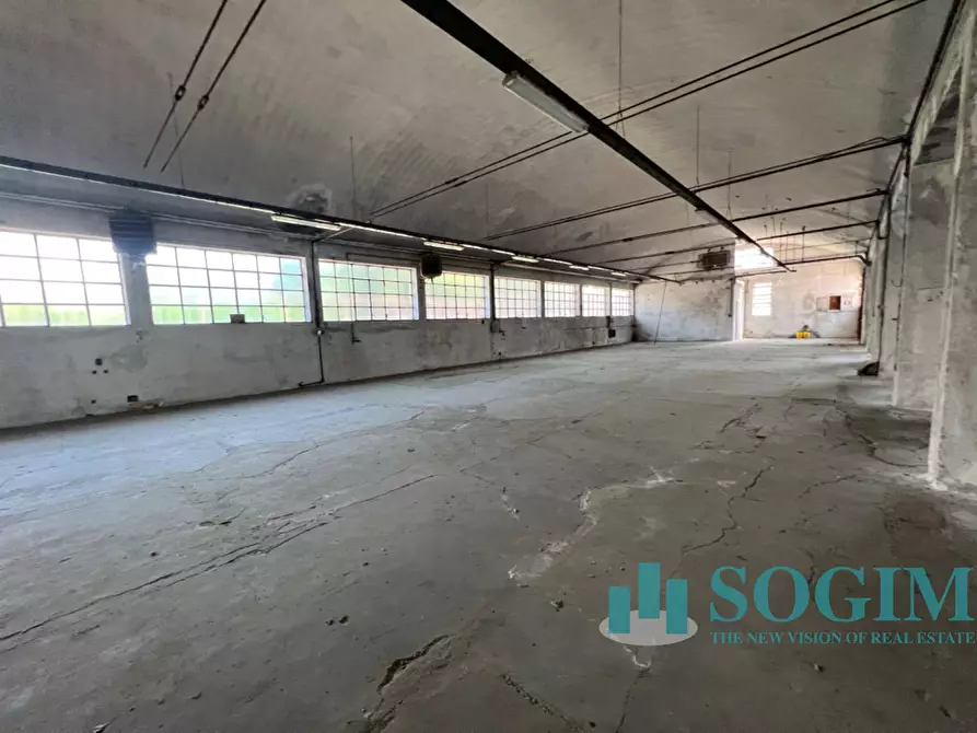 Immagine 27 di Capannone industriale in vendita  in Via Virgilio 24 a Cantù