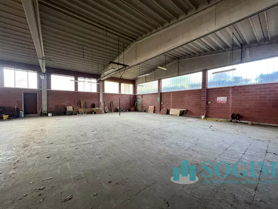 Immagine 36 di Capannone industriale in vendita  in Via Virgilio 24 a Cantù