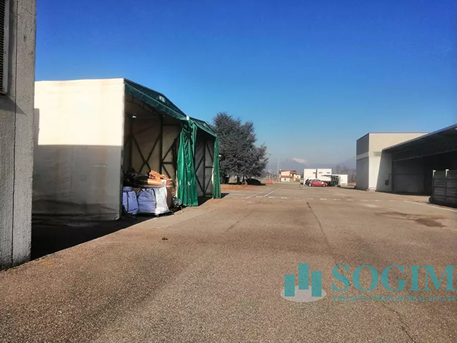 Immagine 14 di Capannone industriale in vendita  in Via Oriana Fallaci a Arcore