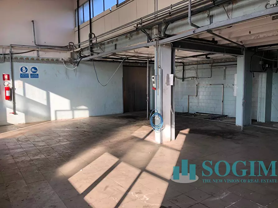 Immagine 6 di Magazzino in vendita  in VIA PO' 5 a Opera