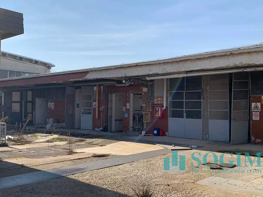 Immagine 12 di Magazzino in vendita  in VIA PO' 5 a Opera