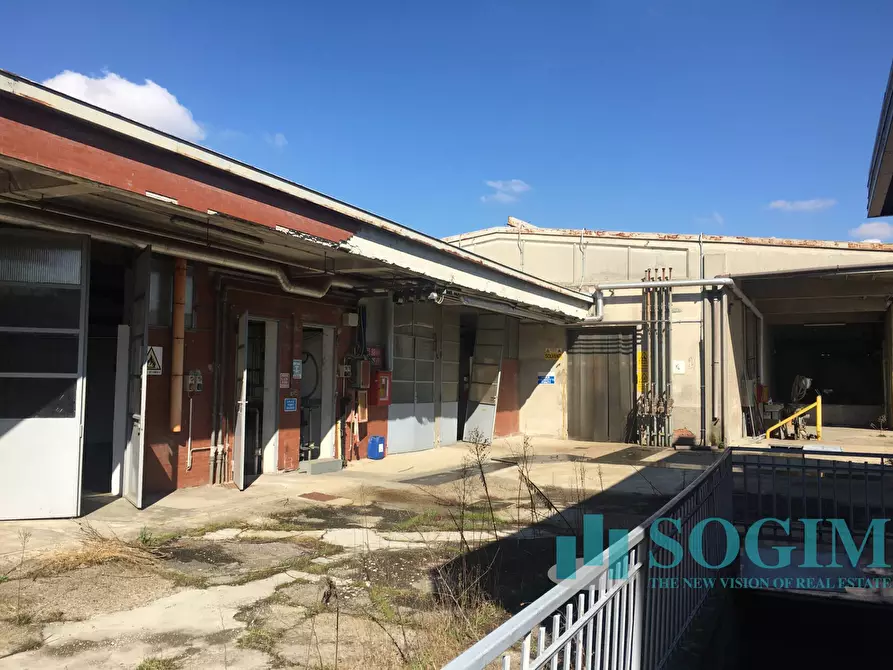 Immagine 21 di Magazzino in vendita  in VIA PO' 5 a Opera