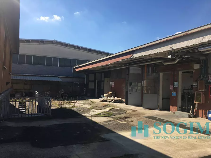 Immagine 29 di Magazzino in vendita  in VIA PO' 5 a Opera