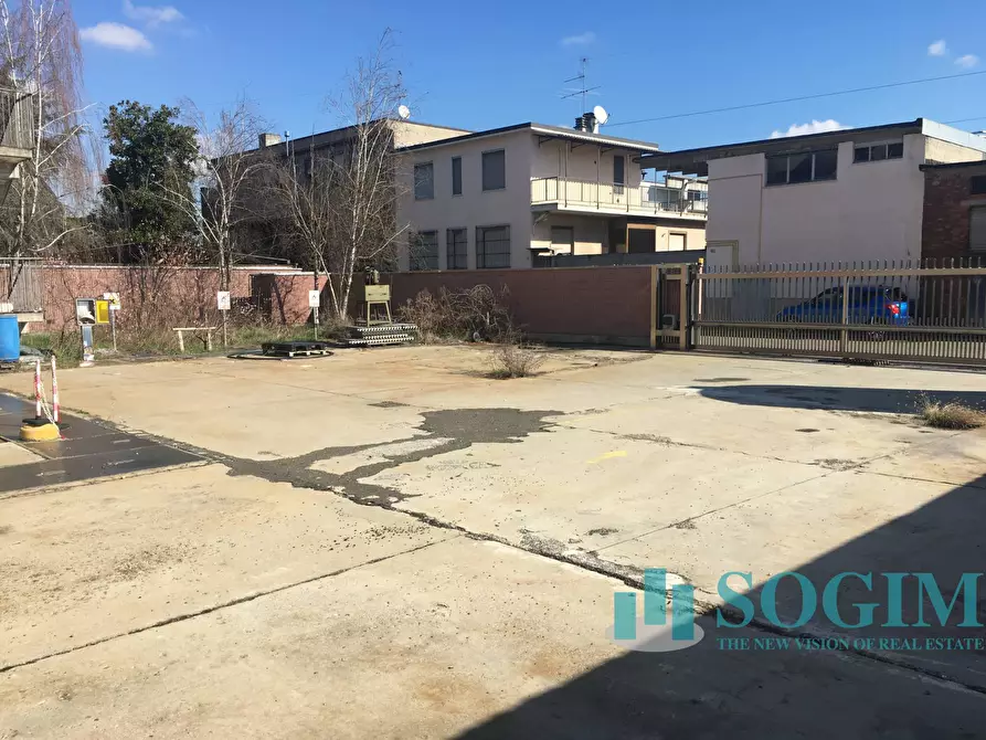 Immagine 30 di Magazzino in vendita  in VIA PO' 5 a Opera