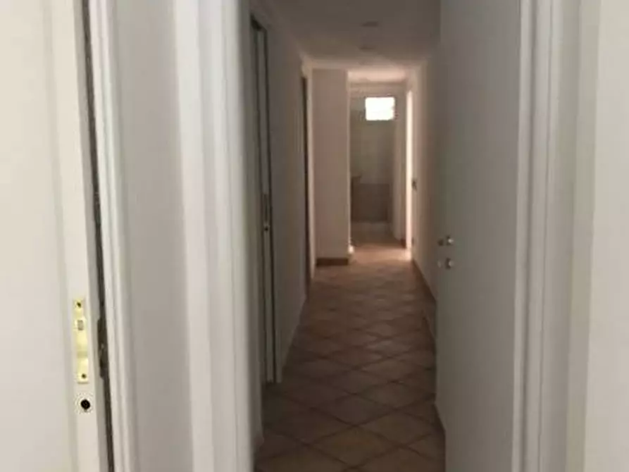 Immagine 8 di Ufficio in vendita  in Via Milano a Cantù