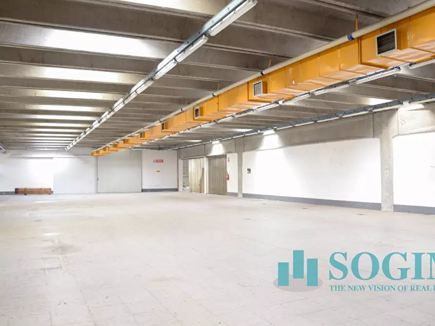 Immagine 22 di Capannone industriale in vendita  in via cesare battisti a Golasecca