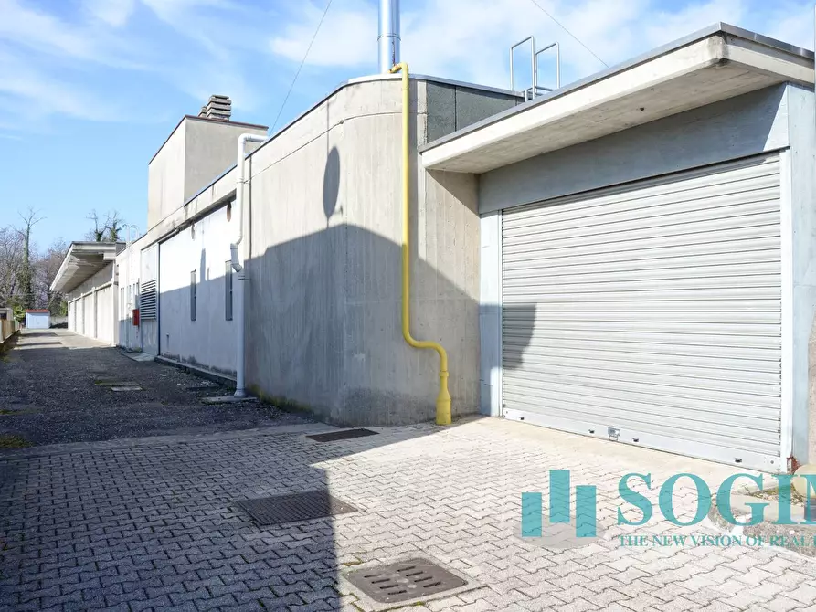 Immagine 28 di Capannone industriale in vendita  in via cesare battisti a Golasecca