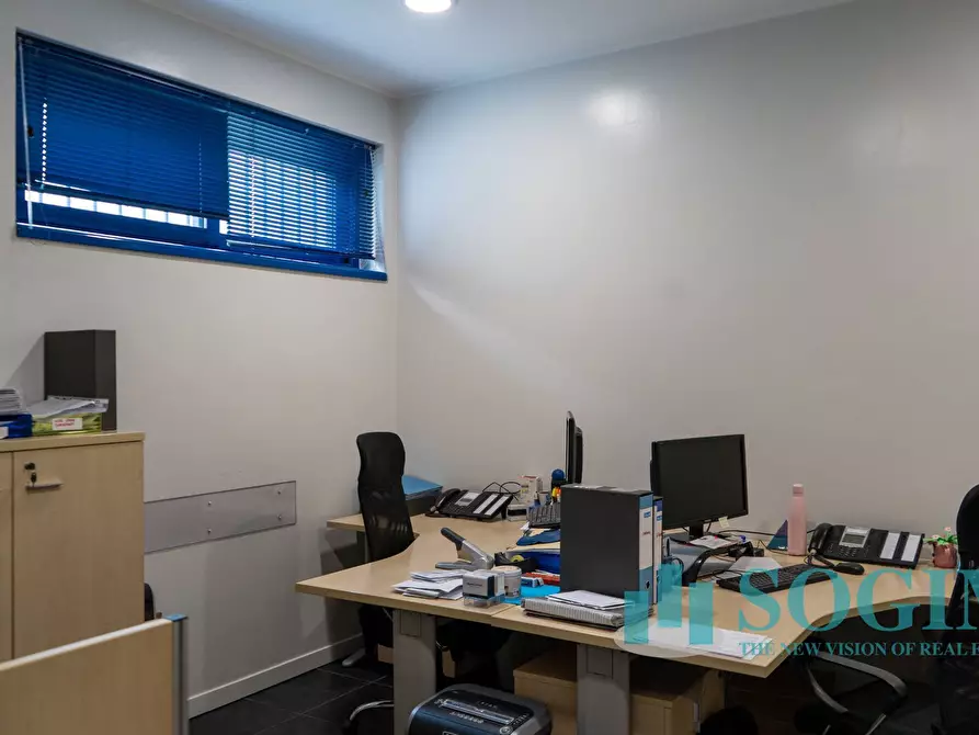 Immagine 30 di Ufficio in vendita  in via aristotele 9 a Brugherio