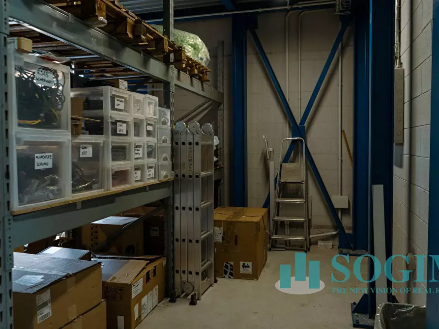 Immagine 39 di Ufficio in vendita  in via aristotele 9 a Brugherio