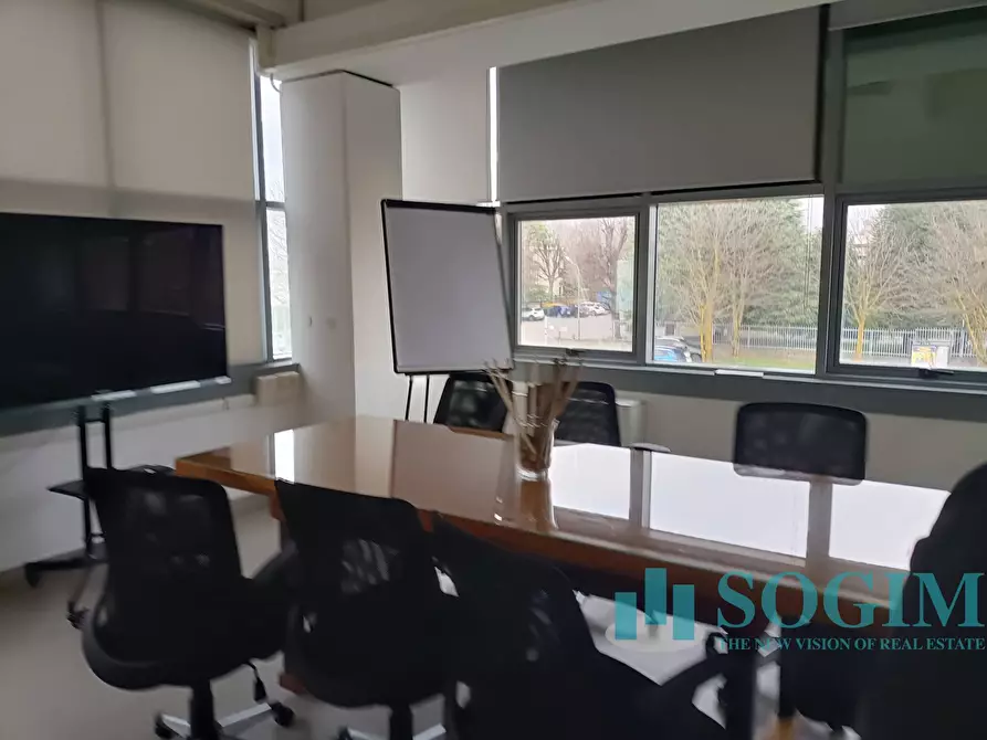 Immagine 10 di Capannone industriale in affitto  in Via del Valà 14 a Carate Brianza