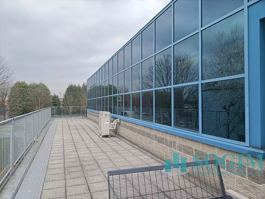 Immagine 2 di Capannone industriale in affitto  in Via del Valà 14 a Carate Brianza