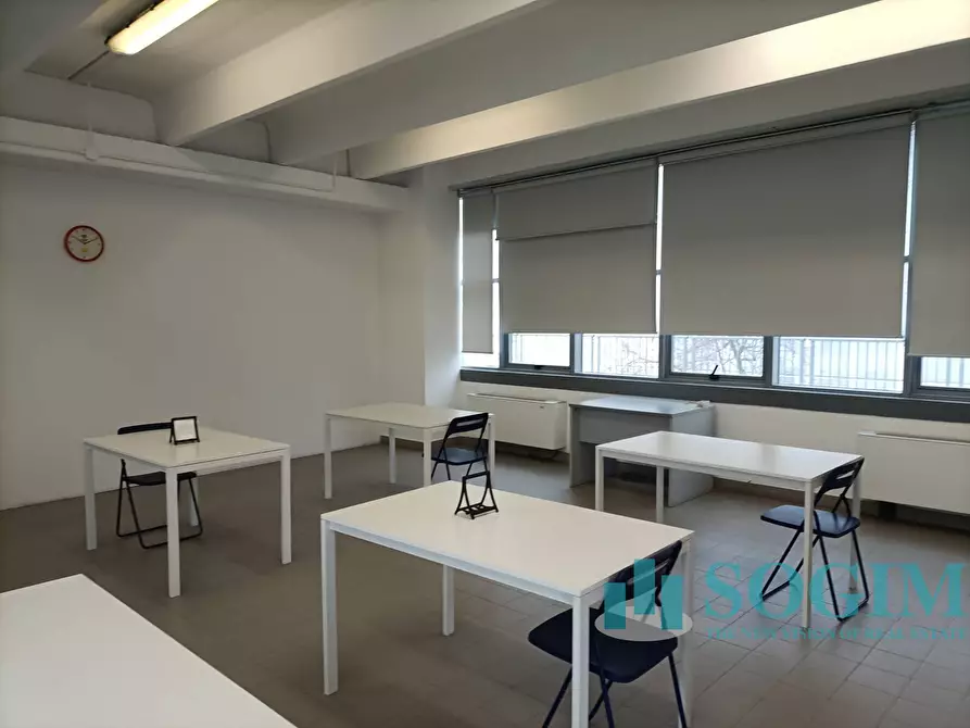 Immagine 38 di Capannone industriale in affitto  in Via del Valà 14 a Carate Brianza