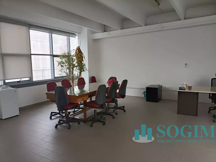 Immagine 39 di Capannone industriale in affitto  in Via del Valà 14 a Carate Brianza