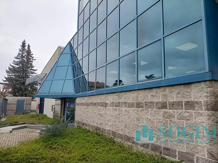 Immagine 42 di Capannone industriale in affitto  in Via del Valà 14 a Carate Brianza