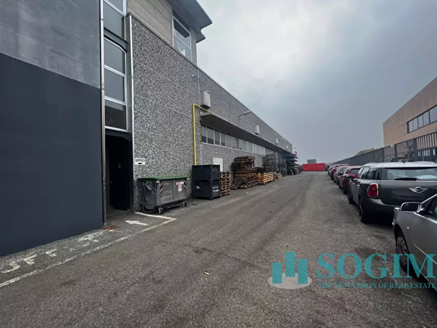 Immagine 35 di Capannone industriale in vendita  in Via Milanese a Alserio