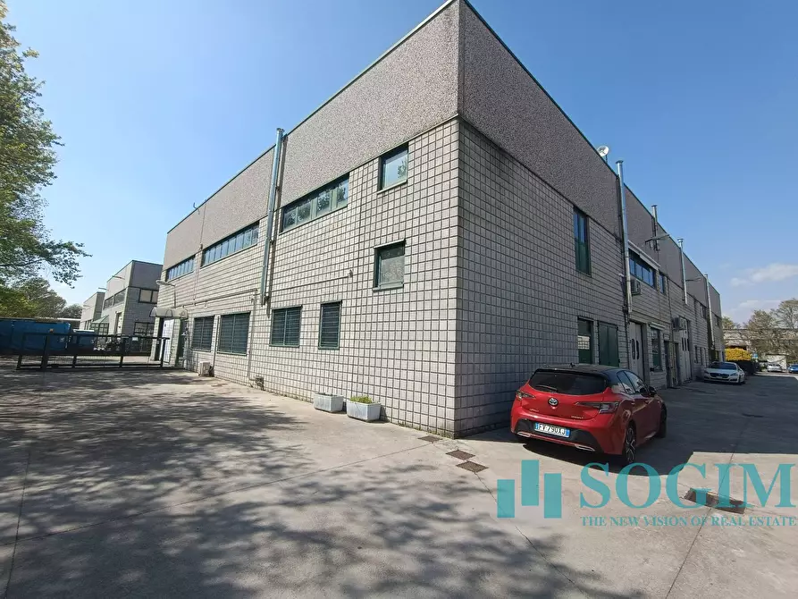 Immagine 4 di Magazzino in vendita  in Via della Cerca 17 a Solbiate Con Cagno