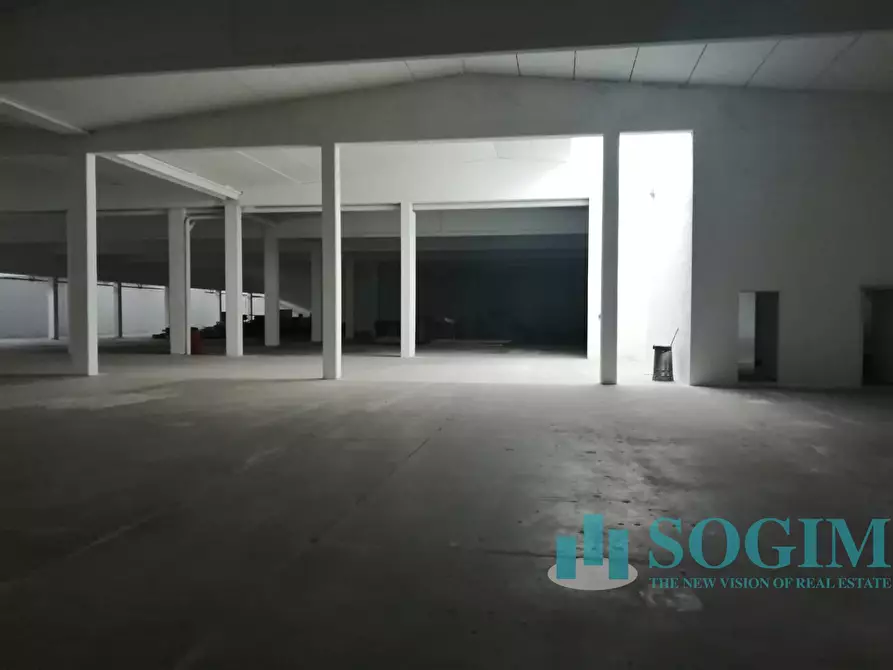 Immagine 14 di Capannone industriale in vendita  in Via Milani 5 a Arconate