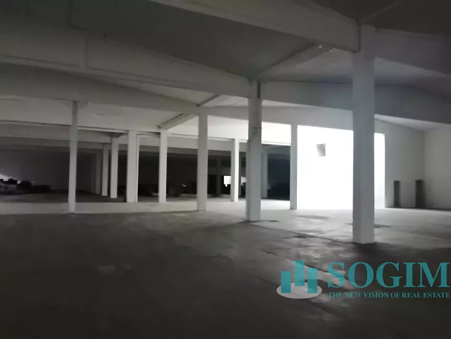 Immagine 15 di Capannone industriale in vendita  in Via Milani 5 a Arconate