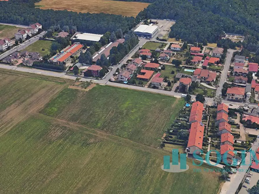 Immagine 3 di Terreno residenziale in vendita  in tornavento a Lonate Pozzolo