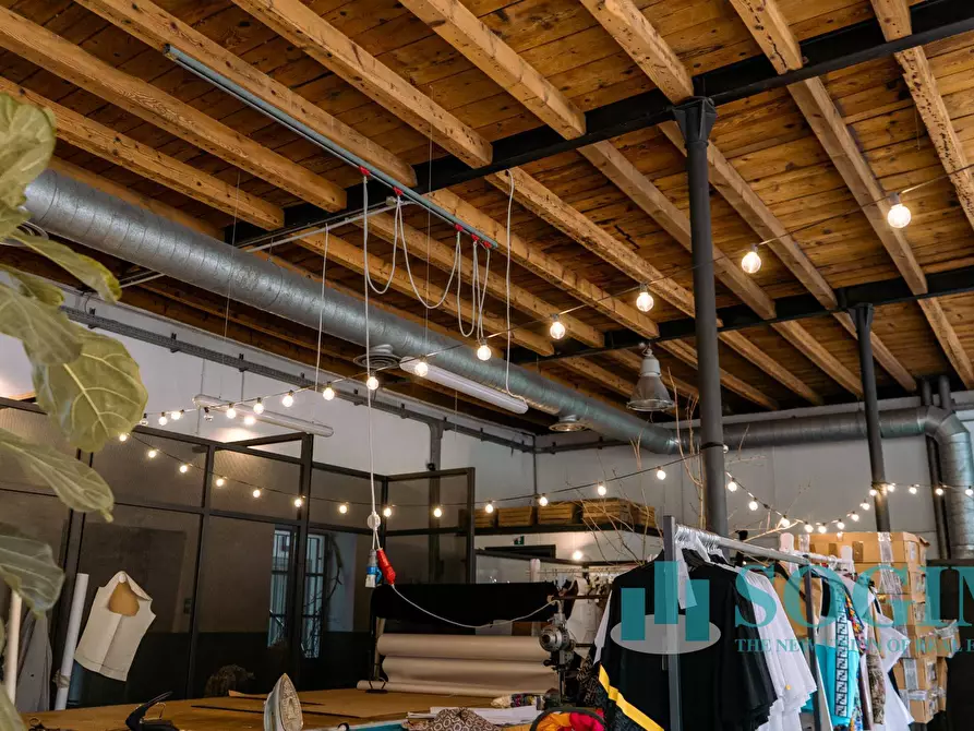 Immagine 12 di Capannone industriale in vendita  in via Molino ponte 1 a Verano Brianza