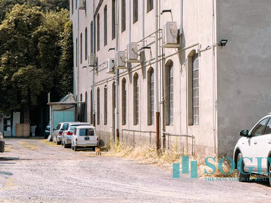 Immagine 17 di Capannone industriale in vendita  in via Molino ponte 1 a Verano Brianza