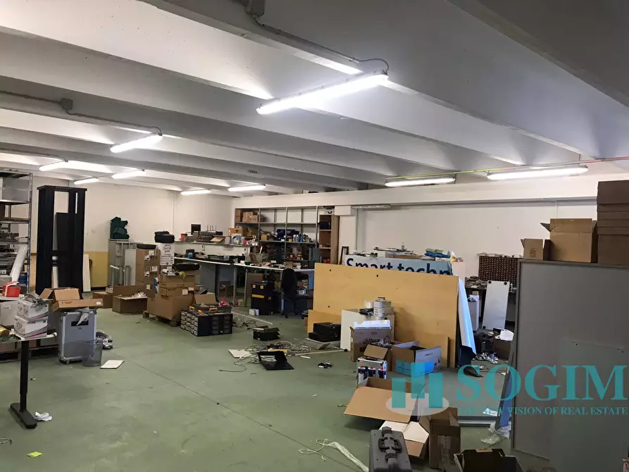 Immagine 5 di Capannone industriale in vendita  in via Brughetti 9/h a Bovisio-Masciago