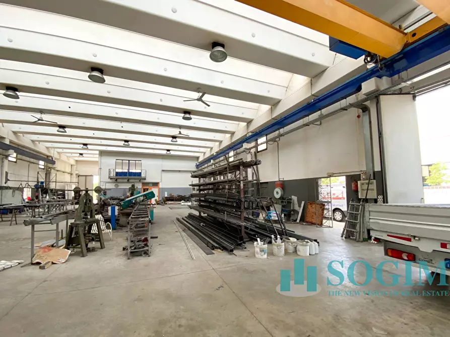 Immagine 7 di Capannone industriale in vendita  in via della pacciarna a Gorla Maggiore