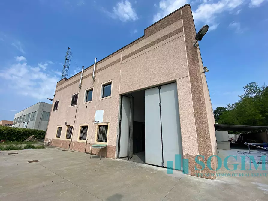 Immagine 13 di Capannone industriale in vendita  in via della pacciarna a Gorla Maggiore