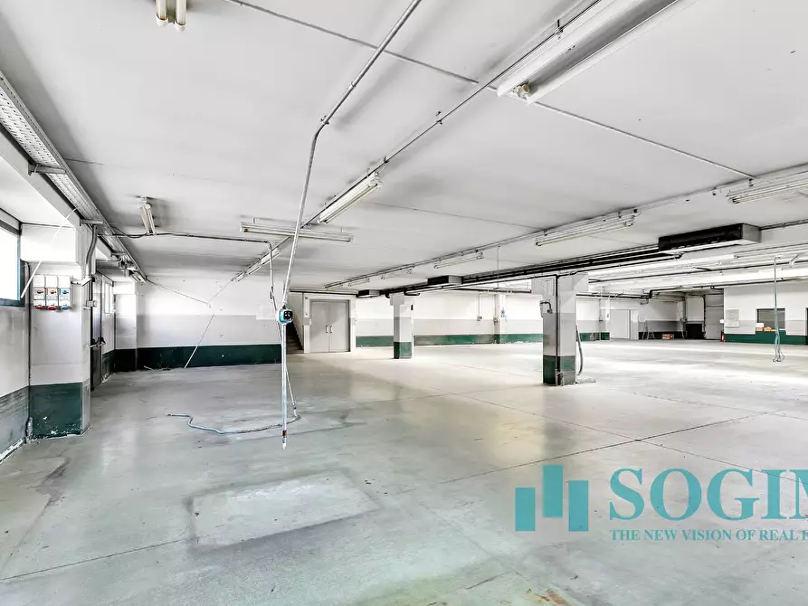 Immagine 13 di Capannone industriale in vendita  in Via strada di mezzo 12 a Cirimido