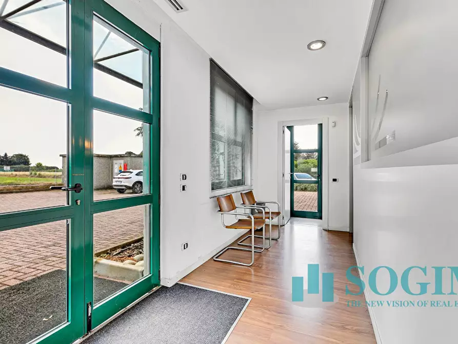 Immagine 2 di Capannone industriale in vendita  in Via strada di mezzo 12 a Cirimido