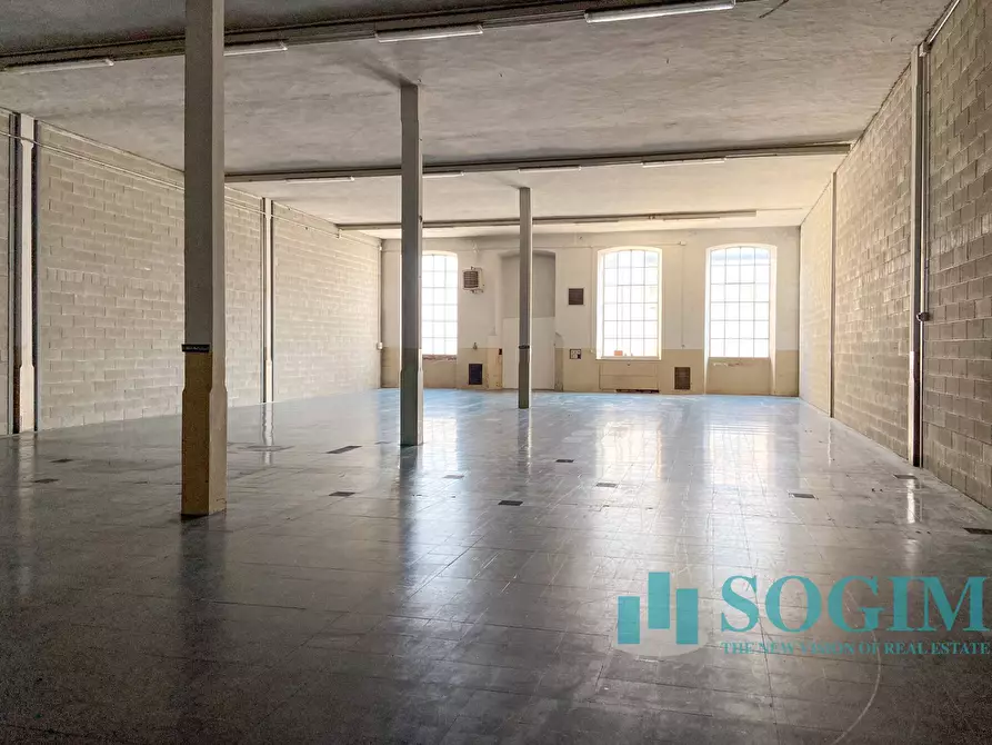 Immagine 21 di Capannone industriale in affitto  in via pegoraro 26 a Gallarate