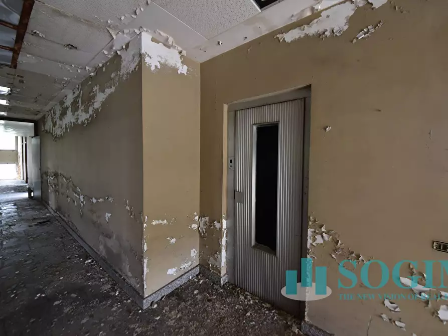 Immagine 9 di Palazzo in vendita  in Via Cesare Battisti 54 a Albiate